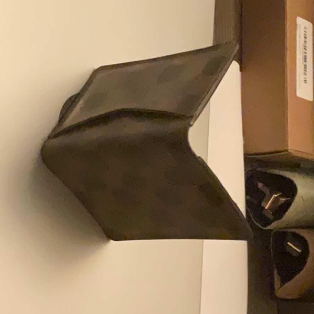 LV card holder